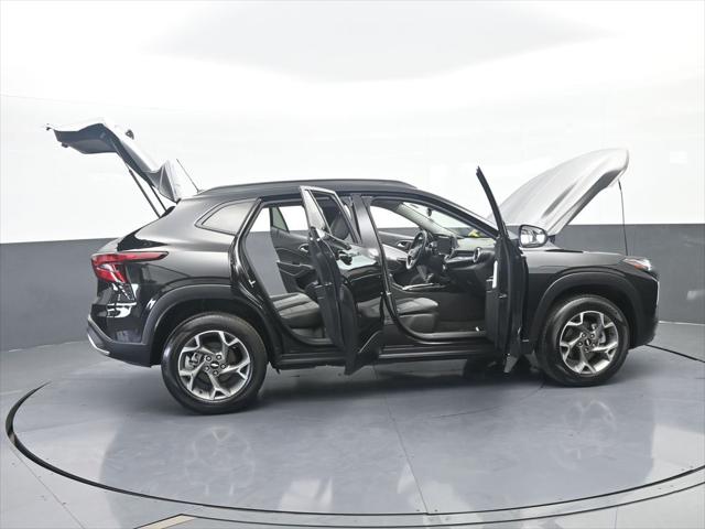 2025 Chevrolet Trax FWD LT