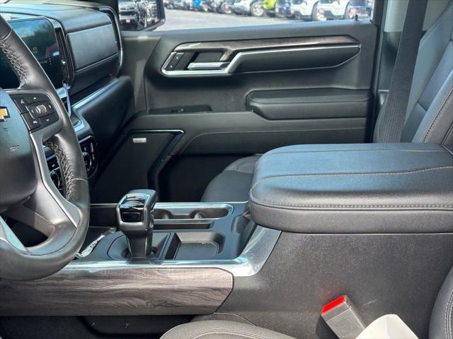 2024 Chevrolet Silverado 1500 4WD Crew Cab Short Bed LTZ