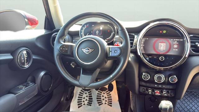 2024 MINI Hardtop Cooper
