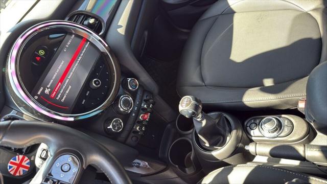2024 MINI Hardtop Cooper