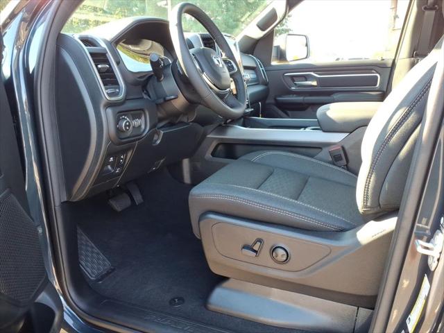 2026 Ram 1500 Big Horn Crew Cab 4x4 64 Box