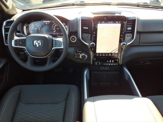 2026 Ram 1500 Big Horn Crew Cab 4x4 64 Box