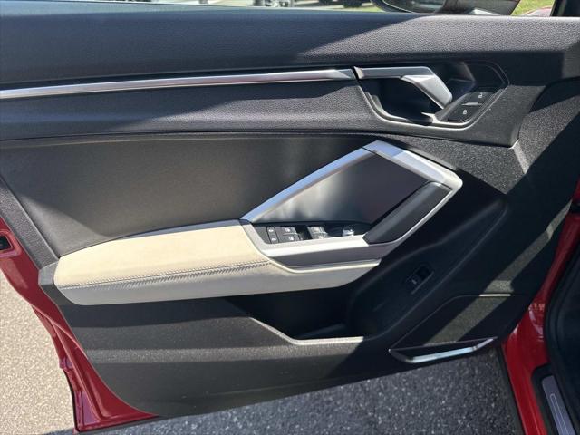 2020 Audi Q3 Premium Plus 45 TFSI S line quattro Tiptronic