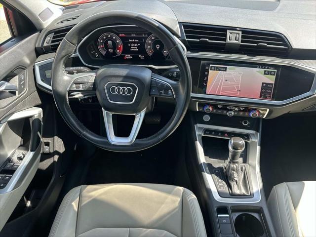 2020 Audi Q3 Premium Plus 45 TFSI S line quattro Tiptronic