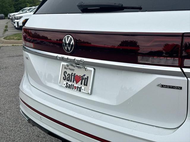 2024 Volkswagen Atlas 2.0T SEL Premium R-Line