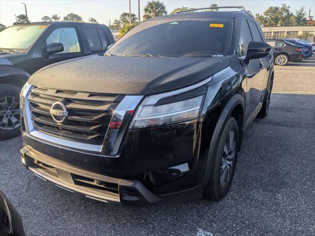 2024 Nissan Pathfinder SL FWD