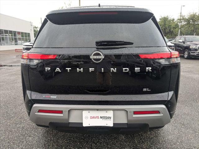 2024 Nissan Pathfinder SL FWD