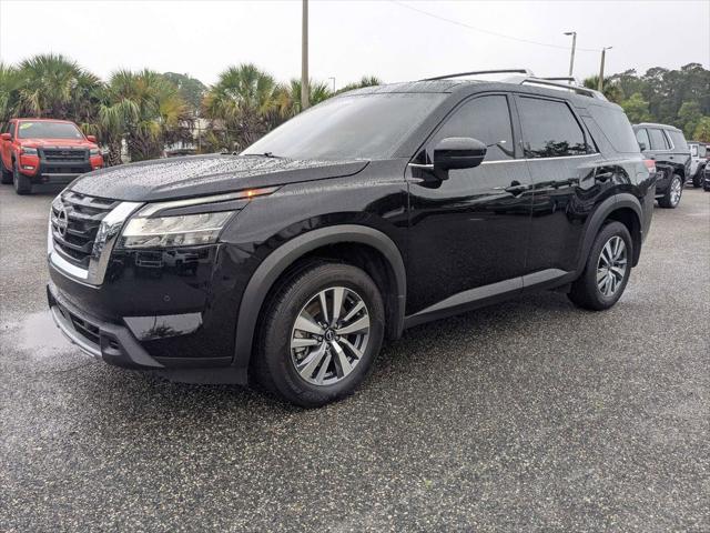 2024 Nissan Pathfinder SL FWD