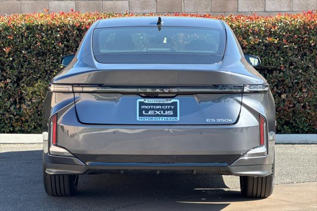 2026 Lexus ES 350 350