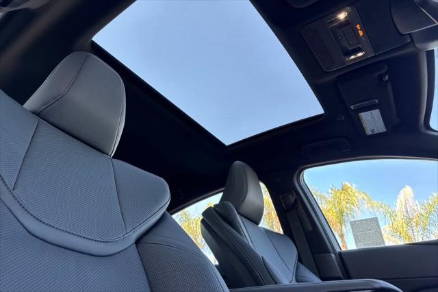 2026 Lexus ES 350 350