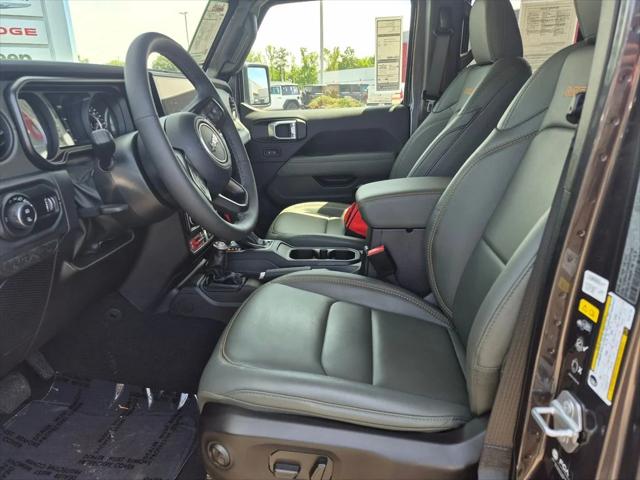 2025 Jeep Gladiator Mojave 4x4 2025 Jeep Gladiator Mojave 4x4