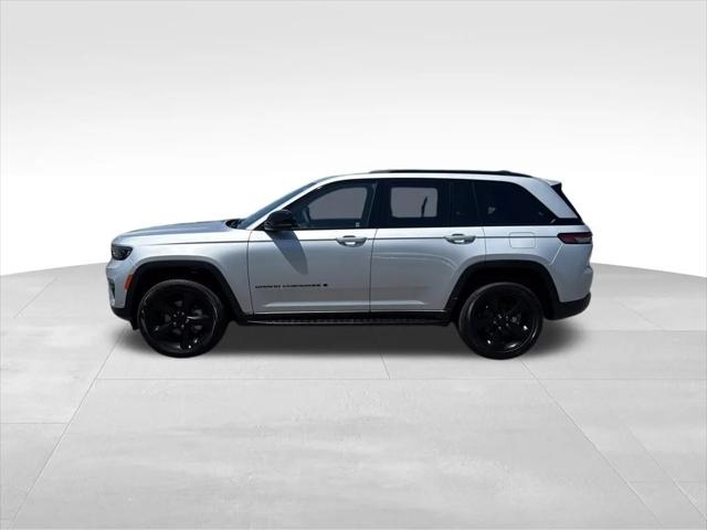 2025 Jeep Grand Cherokee Limited 4x2
