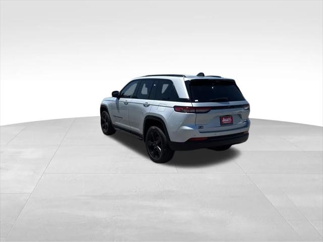 2025 Jeep Grand Cherokee Limited 4x2