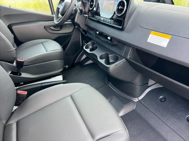 2026 Mercedes-Benz Sprinter 2500 Standard Roof 4-Cyl Diesel