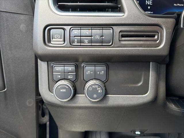 2023 Chevrolet Suburban 4WD RST