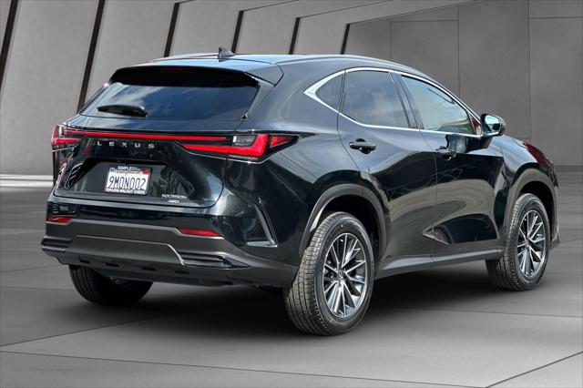 2025 Lexus NX 350h Premium
