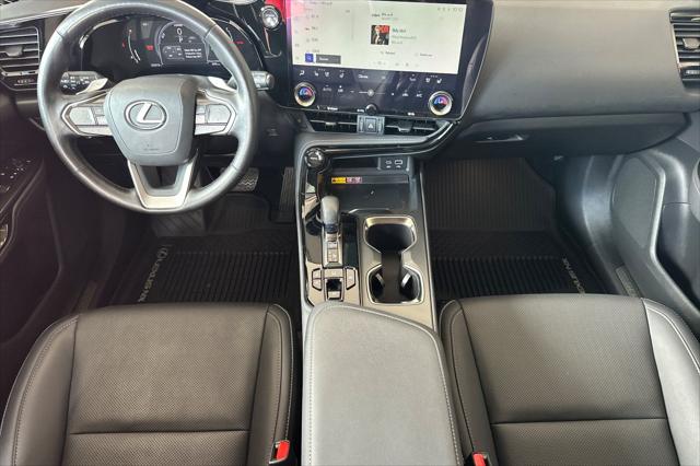 2025 Lexus NX 350h Premium