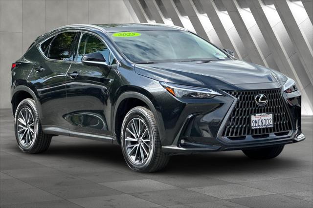 2025 Lexus NX 350h Premium
