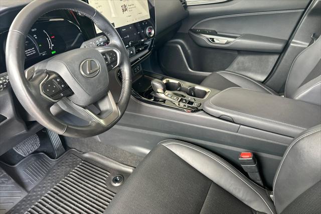 2025 Lexus NX 350h Premium