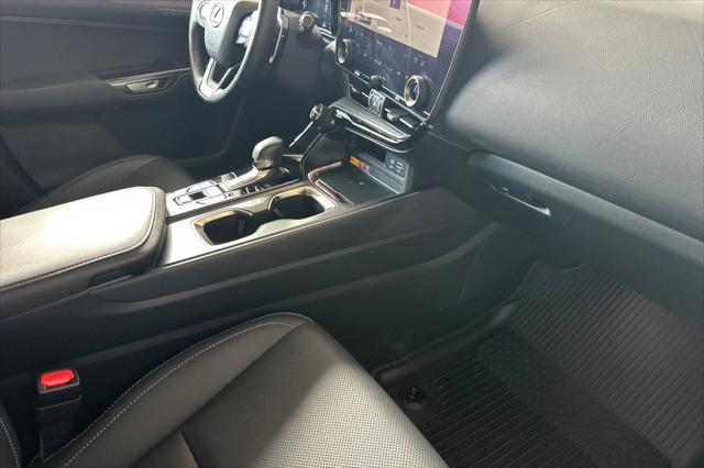 2025 Lexus NX 350h Premium