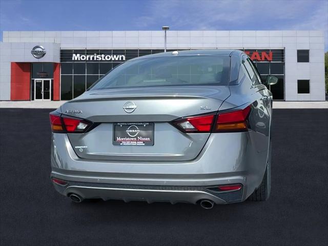 2023 Nissan Altima SL FWD