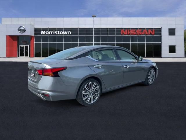 2023 Nissan Altima SL FWD