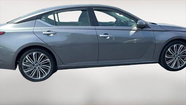 2023 Nissan Altima SL FWD