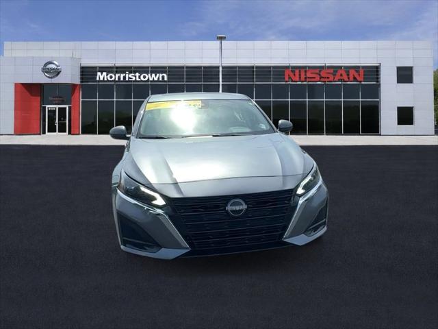 2023 Nissan Altima SL FWD
