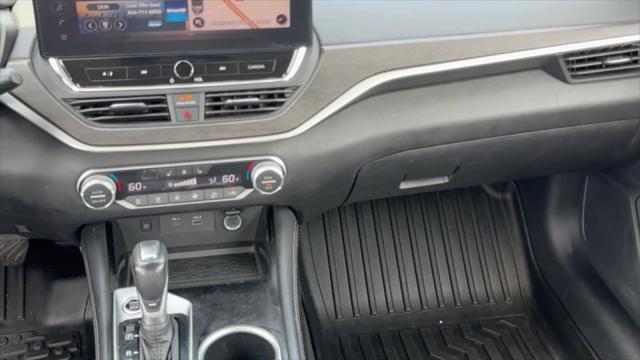 2023 Nissan Altima SL FWD