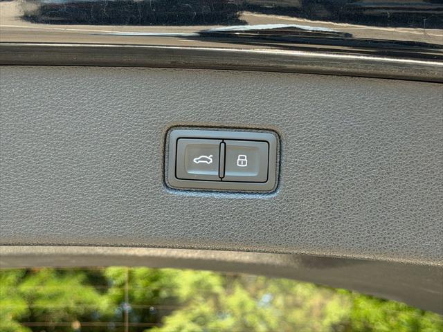 2022 Audi Q7 Premium Plus 55 TFSI quattro Tiptronic