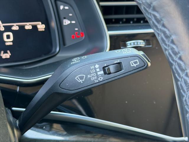 2022 Audi Q7 Premium Plus 55 TFSI quattro Tiptronic