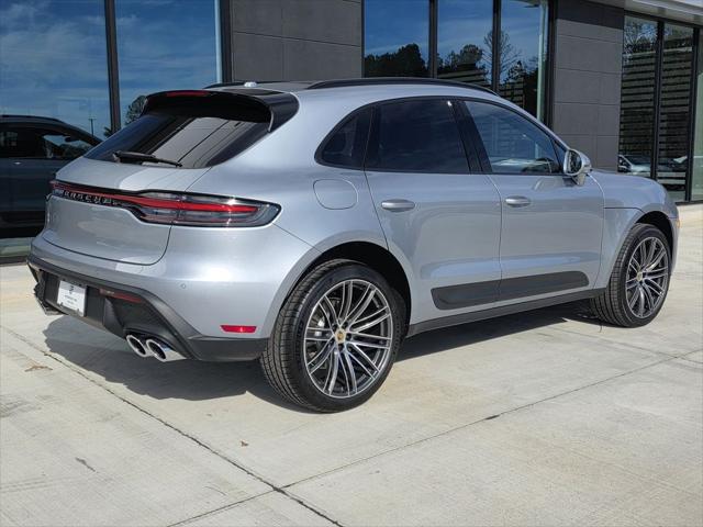 2026 Porsche Macan Unknown