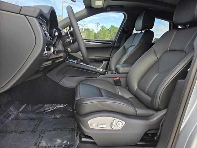 2026 Porsche Macan Unknown