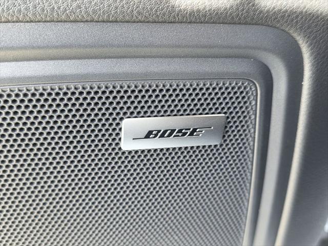 2026 Porsche Macan Unknown