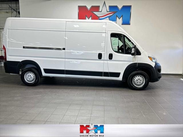 2025 RAM ProMaster 2500 Cargo Van Tradesman High Roof 159 WB w/Pass Seat