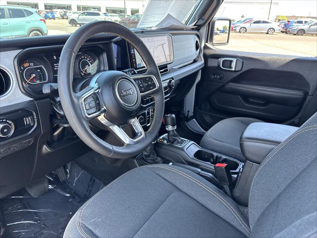 2024 Jeep Wrangler 4-Door Sahara 4x4