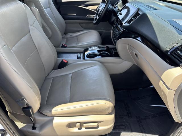2020 Honda Pilot AWD Elite