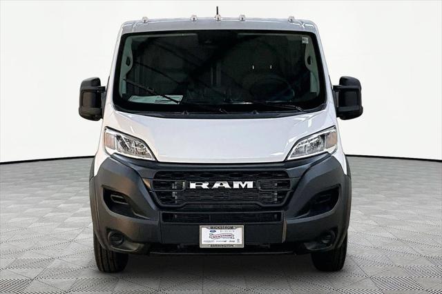 2026 Ram ProMaster Cargo Van Tradesman Low Roof 136 WB w/Pass Seat