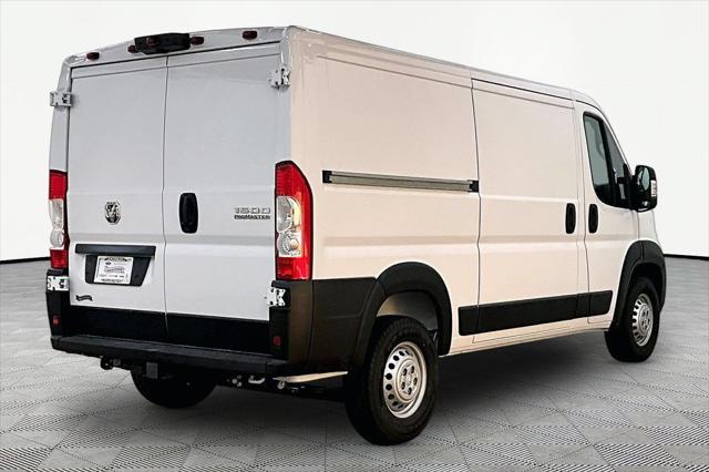 2026 Ram ProMaster Cargo Van Tradesman Low Roof 136 WB w/Pass Seat