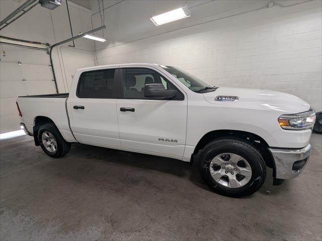 2026 RAM Ram 1500 RAM 1500 TRADESMAN CREW CAB 4X4 57 BOX
