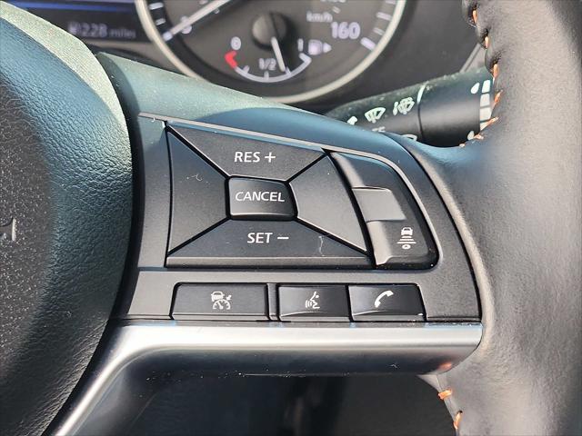 2024 Nissan Sentra SR Xtronic CVT