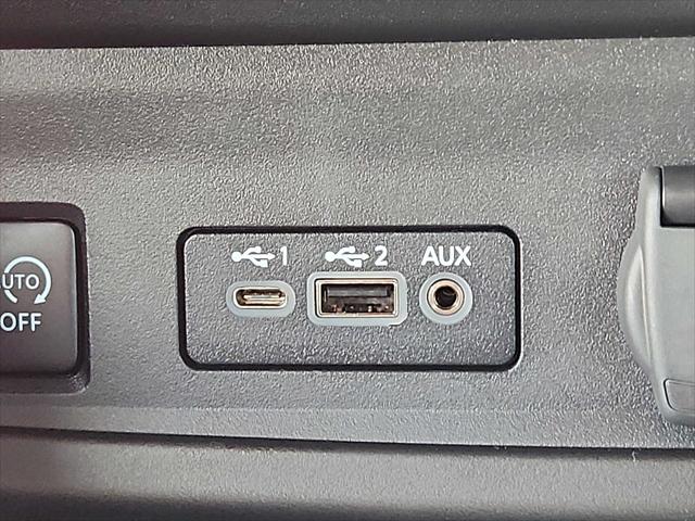 2024 Nissan Sentra SR Xtronic CVT
