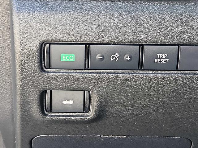 2024 Nissan Sentra SR Xtronic CVT