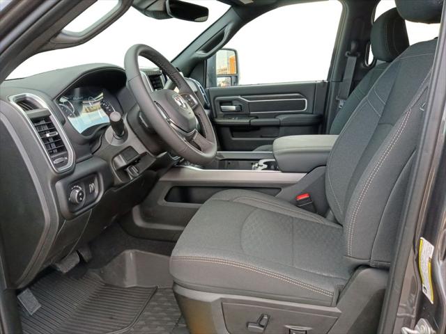 2026 Ram 3500 Lone Star Crew Cab 4x4 8' Box