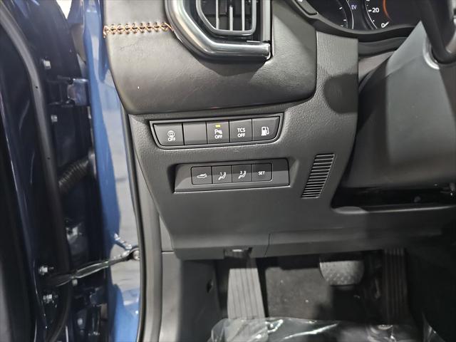 2026 Mazda CX-50 Hybrid Premium Plus