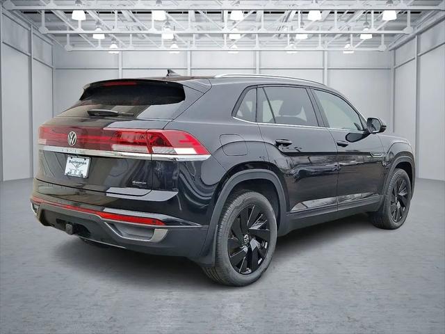 2026 Volkswagen Atlas Cross Sport SE with Technology