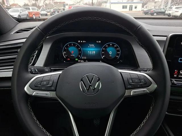 2026 Volkswagen Atlas Cross Sport SE with Technology