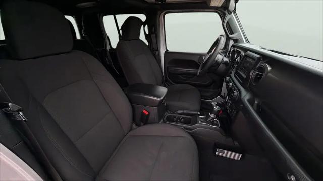 2023 Jeep Gladiator Sport