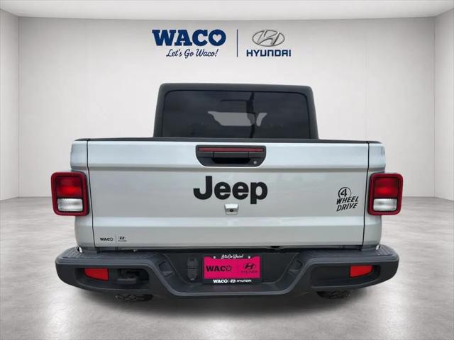 2023 Jeep Gladiator Sport