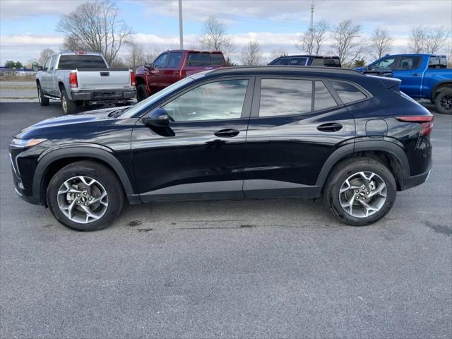 2025 Chevrolet Trax FWD LT